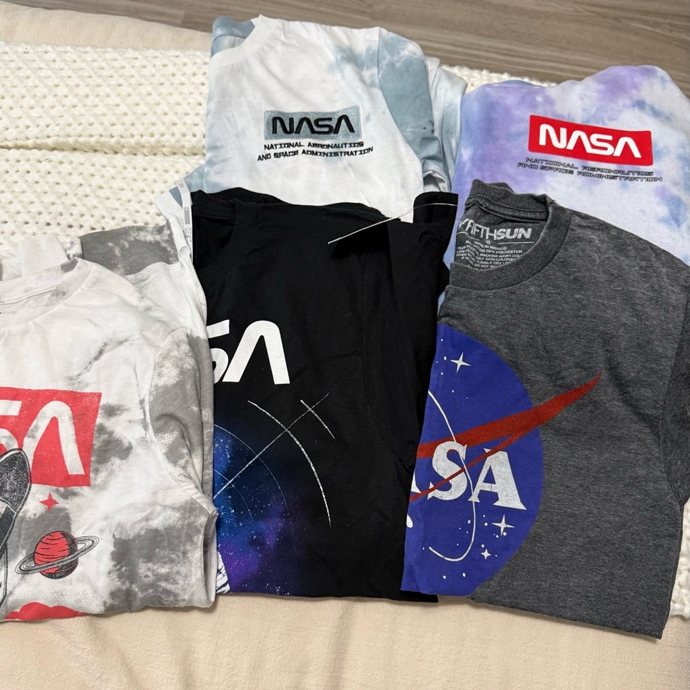 Men’s/Youth NASA shirts/hoodie Bundle